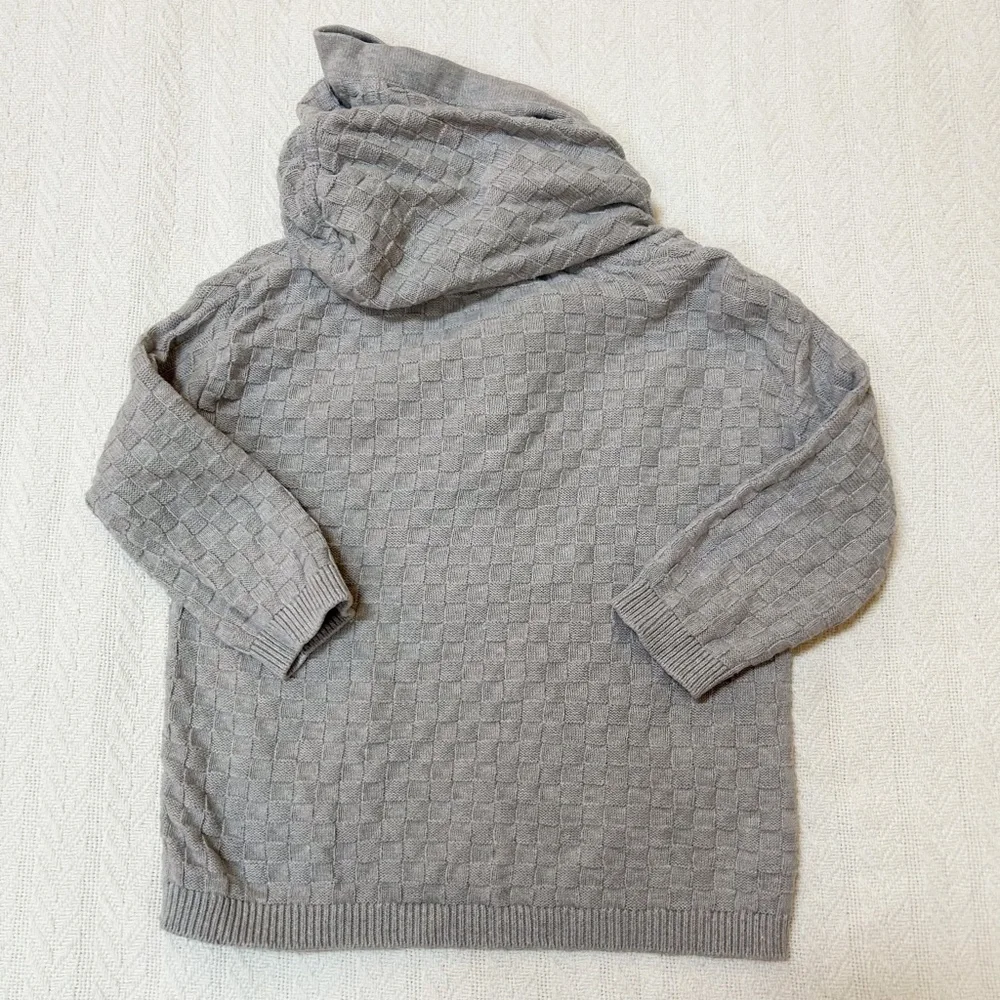 KATE QUINN bundle - navy zip up (6-12m), gray sweater (12-18m), onesie (12-18m)